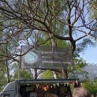 Mojewa Food Truck in den Marzahner Gärten, beim Kirschblüten Fest at Mojewa in Berlin