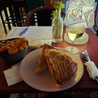 Junkfood Heaven and Wedges at Cafe Riptide in Braunschweig