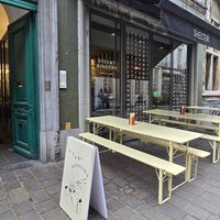 Front at Steamy Windows in Ghent