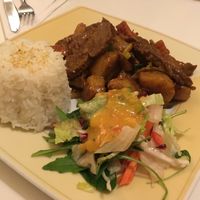 veggies with soy and tempeh at Loving Hut in Hannover