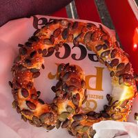 sunflower seed pretzel at Brezelkönig - FFS in Lugano
