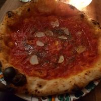 Vegane Marinara at Tazzi Pizza in Hamburg