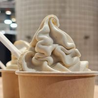 Ice Cream at Vedang - green burger | Bikini in Berlin