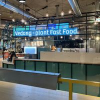   at Vedang - green burger | Bikini in Berlin