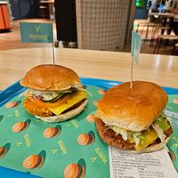  at Vedang - green burger | Bikini in Berlin
