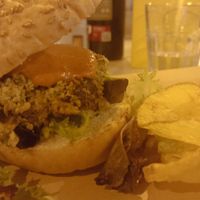 Hamburguesa de tofu at La Bellota y el Centeno in Alcoi