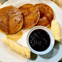 Pancakes with maple syrup at Goats & Oats at Garsdale in Sedbergh