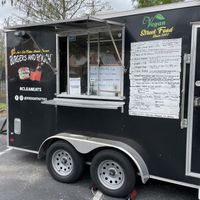 Truck at Burgers & Booch in Orlando