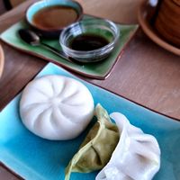 Dumplings 12€ and dimsum 11€ at Bua & Gwen in Oostende