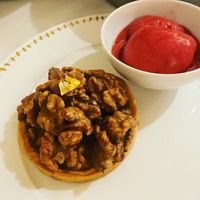 Candied walnut apple crumble pie with strawberry sorbet Xmas 2020 at The Creek Bistro Chic in Tunis