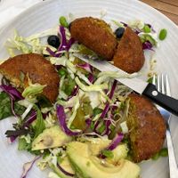 Virkelig dårlig mad.. at Under Uret in Svendborg