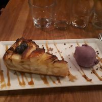 Vegan apple cake with Sorbet at Bautinn in Akureyri