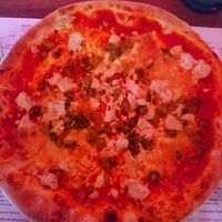 Vegan pizza with hot pepper and tofu at Montevino in Schierke