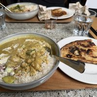 Curry and garlic naann  at Mama  in Reykjavik