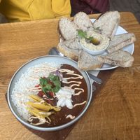 Chili sin carne & (delicious) hummus with bread   at Mama  in Reykjavik