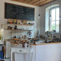 Der Thekenbereich at Café Zimtschnecke in Holzbronn