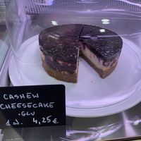 Veganer Cashew Cheesecake  at Vegan Pip's in Leeuwarden