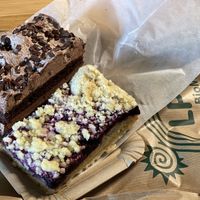Schoko-Sahne Schnitte, Heidelbeer Streuselkuchen  at LPG Biomarkt - Hauptstr in Berlin