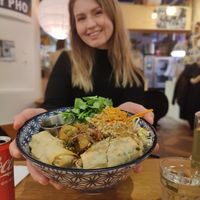 Nudelsalad with grilled tofu and spring rolls at Viet Kitchen in Stockholm
