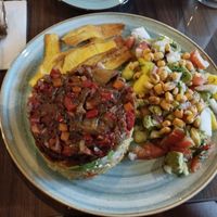 Caribe plato fuerte 🤤🤤🤤 at Mundo Vegano in Bogota