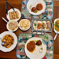 Afhaalmenu thuis geserveerd   at Nazareth in Drachten