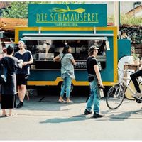 Direkt am Bahnhof Köln-Ehrenfeld at Die Schmauserei in Reichshof