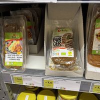 Simili carné  at Bio-Planet in Nivelles