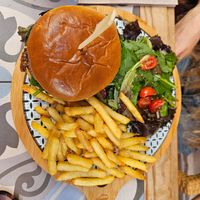 vg burger at Mia Cafe in Marbella