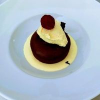 Fondant au chocolat délicieux at Le 19 in Bouc-bel-air