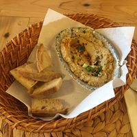 Hummus  at Pisekar Vegan Food in Antalya