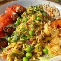 Felafel bowl ￼ at Pisekar Vegan Food in Antalya