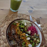 Tofu bowl at Pisekar Vegan Food in Antalya