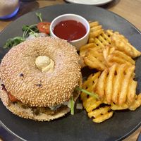 Viva las vegan: bagel burger with falafel  at WASBAR - Melkmarkt in Antwerpen