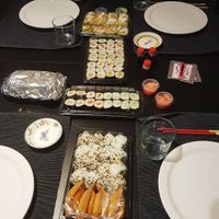 We all loved their vegan sushi 🤩 at Sushi Time in Utrecht