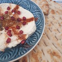 Flatbread + hummus  at De Oranjerie in Joure