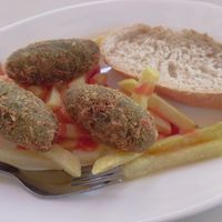 Croquetas de espinacas at Bar Cafetería Real in Granada