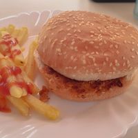 Hamburgesa de soja at Bar Cafetería Real in Granada