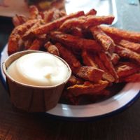 Sweet potato fries with vegan mayonnaise at BrewDog in Rotterdam