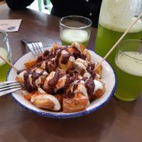 Patatas bravas at Almalibre Açaí House in Madrid