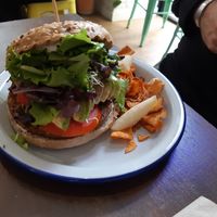Burger 2 at Almalibre Açaí House in Madrid
