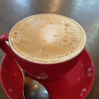 Almendra at Almalibre Açaí House in Madrid