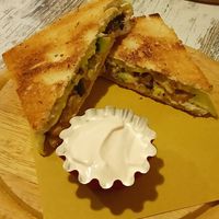 Vegan toast with zucchini at Oasis Cafè in Treviso