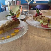 Rabarber taartjes  at Noemme in Den Bosch