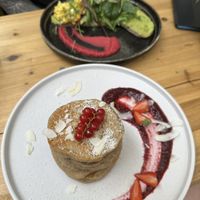   at Zina's Eatery in Vienna