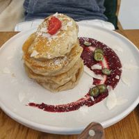  at Zina's Eatery in Vienna