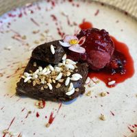 Vegan brownie with strawberry sorbet at Gavino Restaurante Bar in Funchal