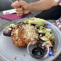 veggie burger with vegan cheese at Gavino Restaurante Bar in Funchal