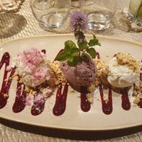 Verschiedenes Eis at Gavino Restaurante Bar in Funchal