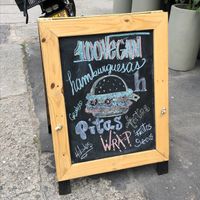 Tablero de entrada / Entrance chalkboard at Herbívoro- Chapinero in Bogota