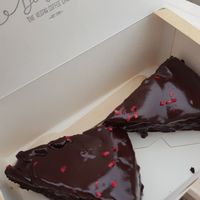 Raspberry and chocolate cake at Be Kind The Vegan Coffee Caravan in Hayle